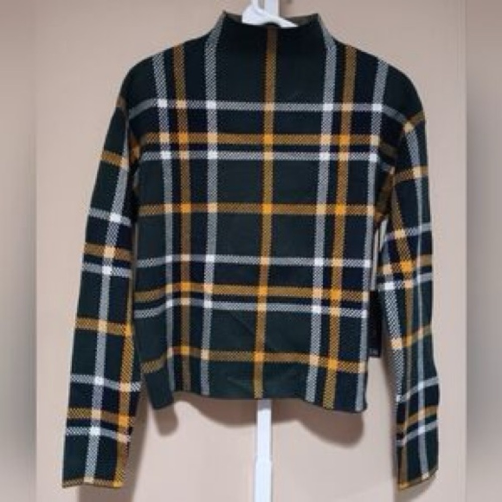 Tahari Turtleneck Sweater - Green and Yellow Plaid